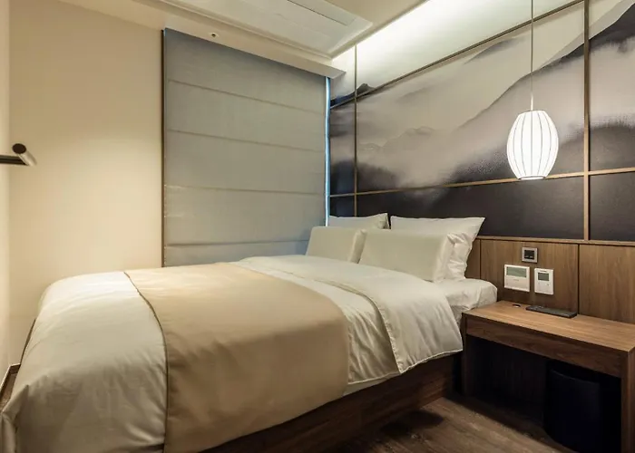Loop Retreat By Anook Gangnam 2 3* 首爾