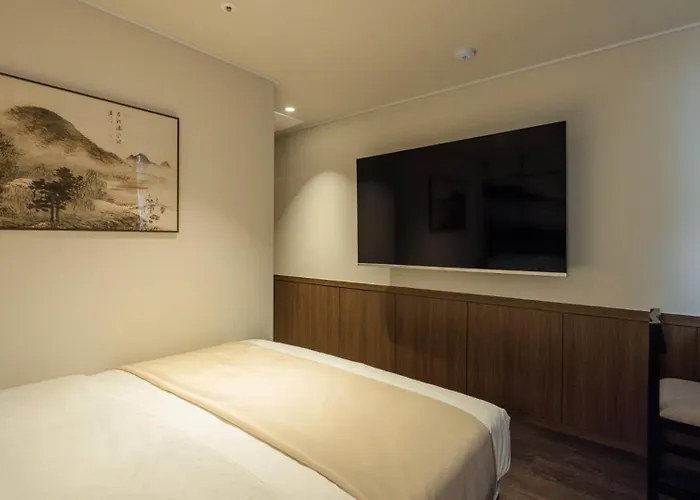 Loop Retreat By Anook Gangnam 2